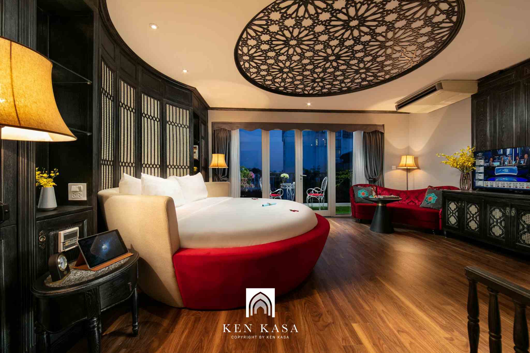 Shining King Suite tại Shining Central Hotel & Spa